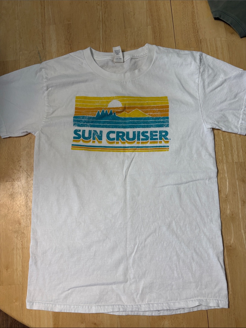 Sun Cruiser Graphic Short Sleeve T-Shirt - White